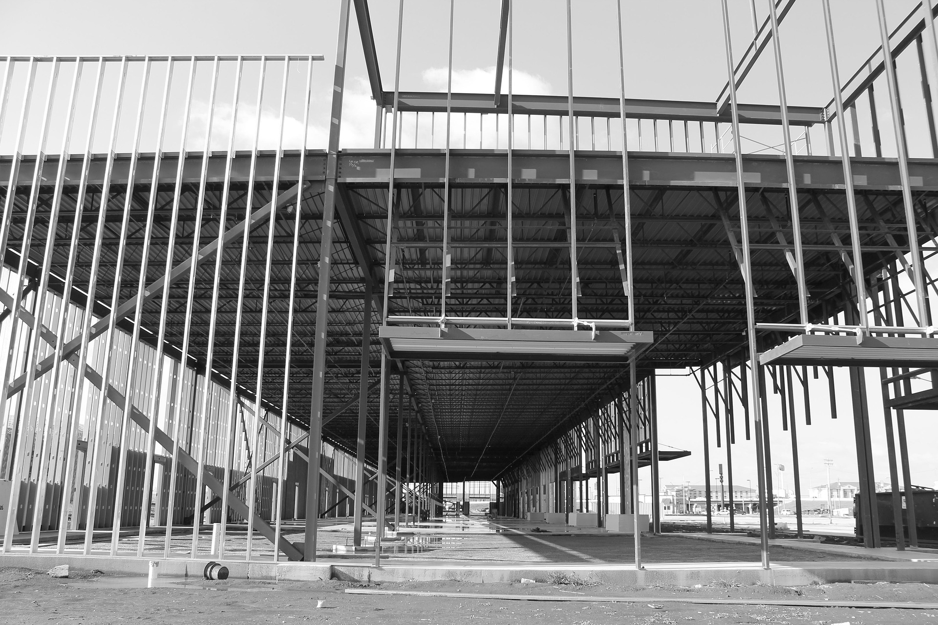 Technologies and Trends in Steel Structure Design